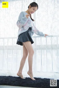 IESS Model Mei Zi Dazing on the Windowsill Lifestyle Photography - image 29