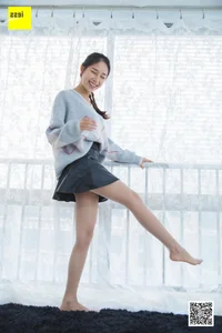 IESS Model Mei Zi Dazing on the Windowsill Lifestyle Photography - image 24