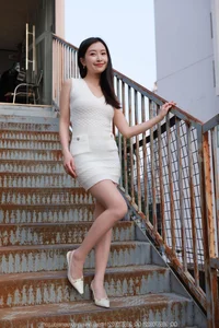 Modern Office Chic: Xiao Jie in the IESS SXJ No.2012 Fashion Collection - image 30