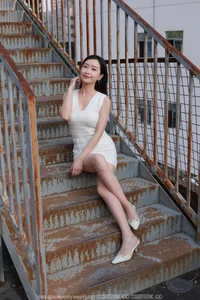 Modern Office Chic: Xiao Jie in the IESS SXJ No.2012 Fashion Collection - image 11