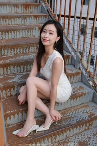 Modern Office Chic: Xiao Jie in the IESS SXJ No.2012 Fashion Collection - image 36