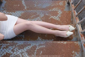 Modern Office Chic: Xiao Jie in the IESS SXJ No.2012 Fashion Collection - image 56