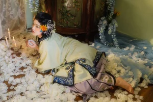 YiTuYu Art Language Vol.5930: Exquisite Artistic Portraits Featuring the Graceful Yu Han - image 19
