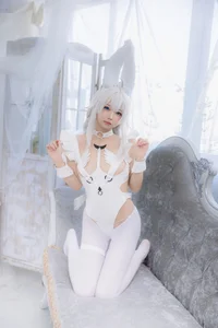 Stunning Azur Lane Le Malin Cosplay by Shi Wan Zhen Zhi Fu Te - Elegant Anime Costume Photography and Character Inspiration Part 02 - image 2
