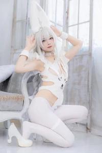 Stunning Azur Lane Le Malin Cosplay by Shi Wan Zhen Zhi Fu Te - Elegant Anime Costume Photography and Character Inspiration Part 02 - image 11