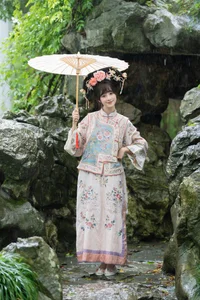YiTuYu Art Language Vol.7943 Xia Yu Xiao Nian: An Evocative Visual Journey - image 12