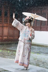 YiTuYu Art Language Vol.7943 Xia Yu Xiao Nian: An Evocative Visual Journey - image 25