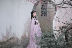 Exploring the Grace of Qin Qin in YiTuYu Vol.7097 - image 28