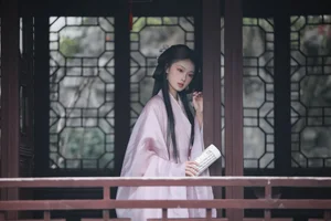 Exploring the Grace of Qin Qin in YiTuYu Vol.7097 - image 1