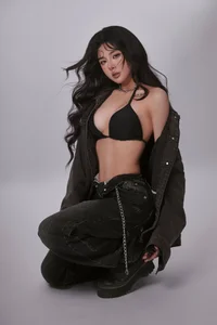Inspiring Body Transformation: The Evolution of Fitness Star Tran Bich Hanh - image 4