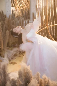 YiTuYu Art Language Vol.5636: A Visual Symphony Featuring Su Xiang Tu Rou - image 5