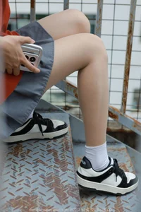 Xiao Jiu Returns in the Stylish IESS SXJ No.1801 Collection - image 40