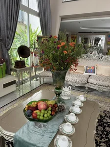 Inside Miss Giang My’s Luxurious 1,000m2 Mansion: A Masterpiece of Architecture and Interior Design - image 11