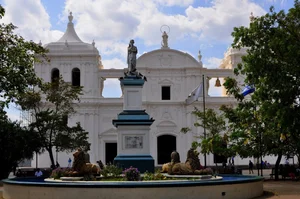 The Architectural Wonders of Central America: Discovering the Unique Design of Famous Ancient Cathedrals - image 5