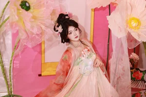 Sophisticated Grace: YiTuYu Art Language Vol.5547 Starring KaiLin Jiang - image 17