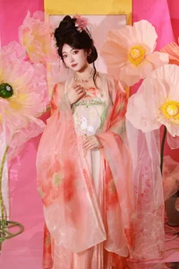 Sophisticated Grace: YiTuYu Art Language Vol.5547 Starring KaiLin Jiang - image 10