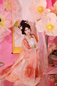 Sophisticated Grace: YiTuYu Art Language Vol.5547 Starring KaiLin Jiang - image 33