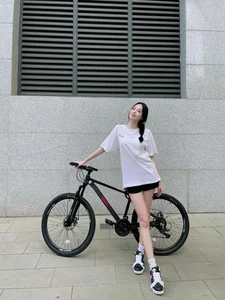 Candid Elegance: Miss International 2024 Thanh Thuy's Daily Life - image 8