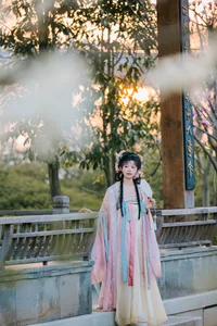 YiTuYu Art Language Vol.6591: Yao Yao - Elegant Portrait and Artistic Photography Collection - image 0