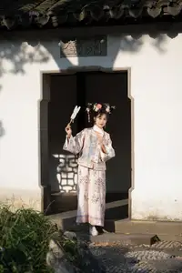 YiTuYu Vol.8552: Jiao Yi Zhi Sui Sui – Captivating Ancient Beauty & Traditional Artistry - image 26
