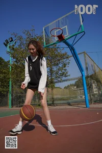 IESS 1001 Nights: Playing Basketball with Strawberry Part 3 - image 47