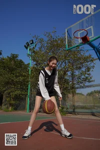 IESS 1001 Nights: Playing Basketball with Strawberry Part 3 - image 80