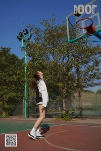 IESS 1001 Nights: Playing Basketball with Strawberry Part 3 - image 14