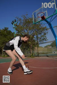 IESS 1001 Nights: Playing Basketball with Strawberry Part 3 - image 68