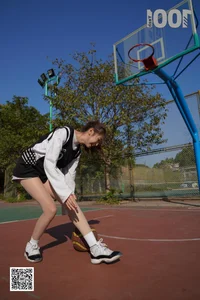 IESS 1001 Nights: Playing Basketball with Strawberry Part 3 - image 27