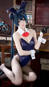 Coser Jiu Qi Miao Transforms into Ryūka Fisaki Bunny Girl: A Dazzling Blue Archive Cosplay - image 12