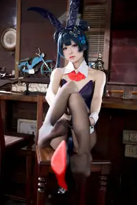 Coser Jiu Qi Miao Transforms into Ryūka Fisaki Bunny Girl: A Dazzling Blue Archive Cosplay - image 15