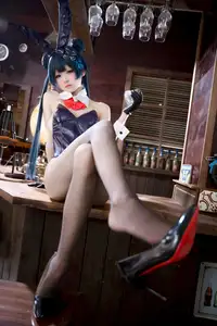 Coser Jiu Qi Miao Transforms into Ryūka Fisaki Bunny Girl: A Dazzling Blue Archive Cosplay - image 33