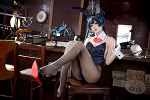 Coser Jiu Qi Miao Transforms into Ryūka Fisaki Bunny Girl: A Dazzling Blue Archive Cosplay - image 22