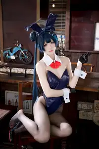 Coser Jiu Qi Miao Transforms into Ryūka Fisaki Bunny Girl: A Dazzling Blue Archive Cosplay - image 13