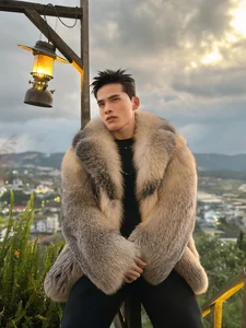 Truong Giang's New Look and Luong Thuy Linh's Vung Tau Getaway Highlights - image 0