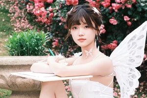 Sophisticated Portraiture in YiTuYu Art Language Vol.7031 Featuring A Jing - image 37