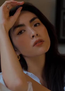 Tang Thanh Ha Beauty Secrets: Close-Up Photos and the Mystery of Her Timeless Look - image 7