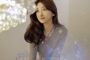YiTuYu Art Language Vol.6449 featuring Yu Er: A Masterclass in Modern Portrait Photography - image 45