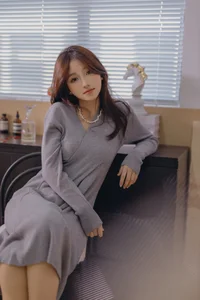 YiTuYu Art Language Vol.6449 featuring Yu Er: A Masterclass in Modern Portrait Photography - image 40