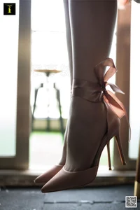Sweet Elegance: Exploring the Tang Tang 'Candy' Leg Model Collection by IESS - image 2