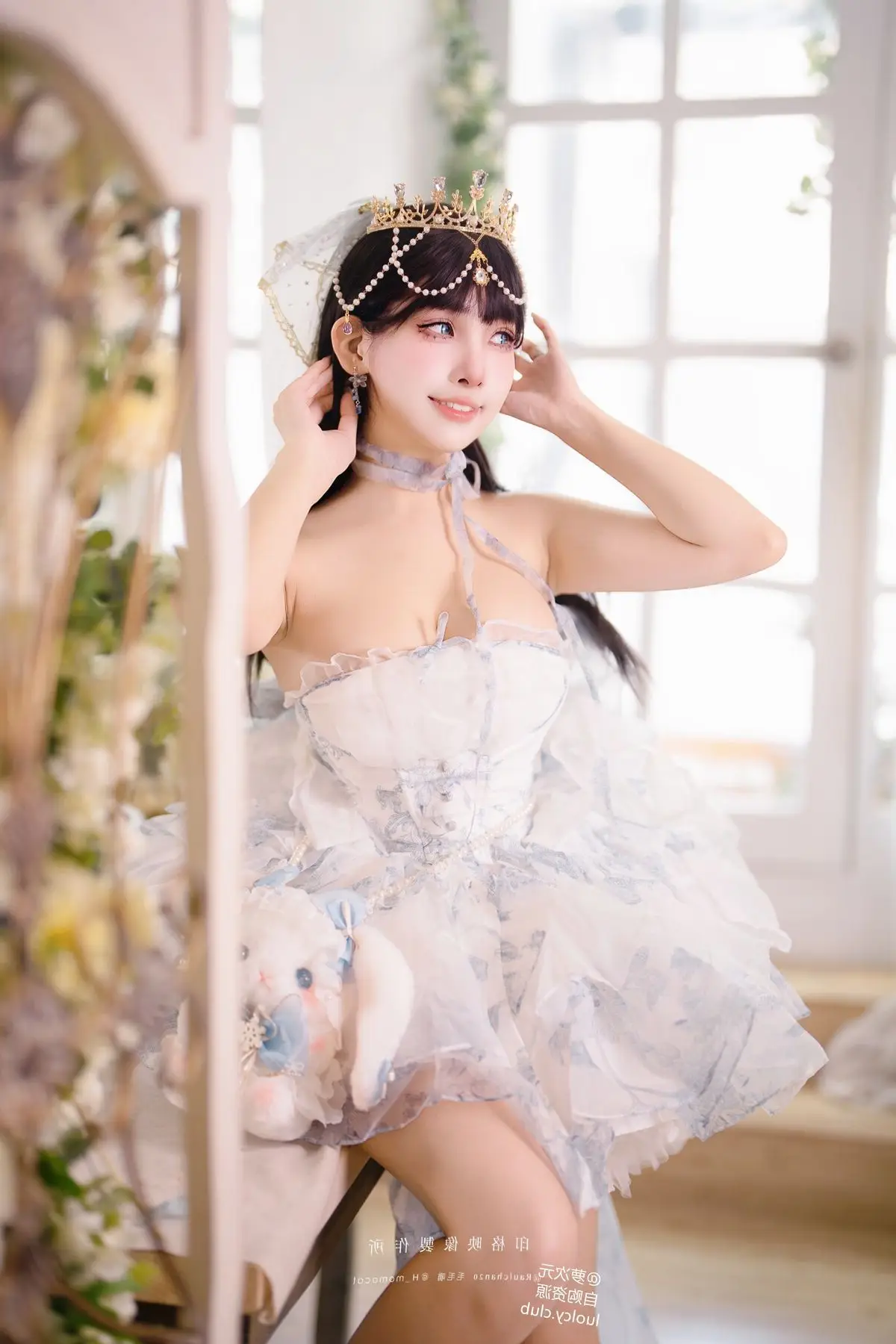 Coser Mumu Momo: Eternal Princess Birthday Day Photoshoot - Enchanting & Dreamy Collection (54P)