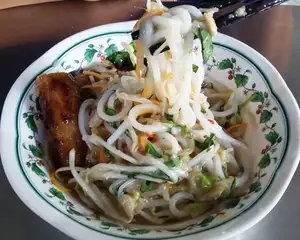 Banh Tam Bi: Mekong Delta's Rustic Dish That Hooks Diners From the First Bite - image 9