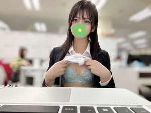 Captivating Japanese Lifestyle Photography: The Aesthetic Charm of Emu no Nichijou - image 1