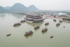 Tam Chuc Pagoda Spring Festival: A Spiritual Journey in Vietnam - image 7
