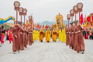Tam Chuc Pagoda Spring Festival: A Spiritual Journey in Vietnam - image 5