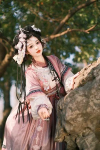 YITUYU Art Language 2024.01.28: Ethnic Miao Style Featuring Model He He Miao - image 13