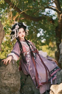 YITUYU Art Language 2024.01.28: Ethnic Miao Style Featuring Model He He Miao - image 8