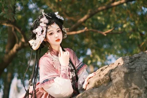 YITUYU Art Language 2024.01.28: Ethnic Miao Style Featuring Model He He Miao - image 10