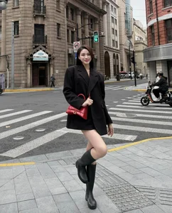 Miss Vietnam Do Thi Ha Shares Stunning Summer Travel Fashion Inspiration - image 2