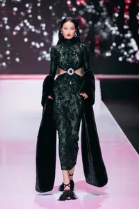 Top 10 Most Impressive Designs from Vietnam International Fashion Week Highlights - image 1